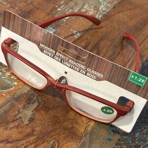 NWT Wood Effect Fashion 1.25 Reading Glasses